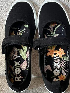 Roxy Sunfari Mary Janes Ballerina Flats Black/Floral Size 9.5
